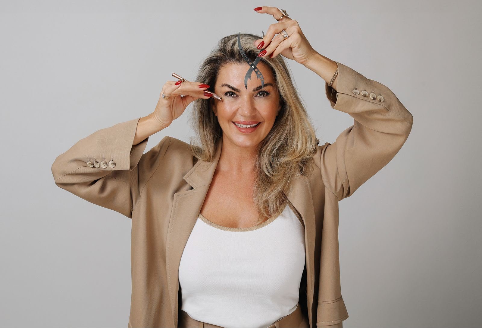 Altın Oran Kaş & Microblading